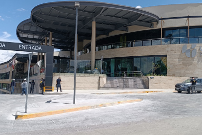 El jueves se ofrecerá un evento al cual estarán autoridades para un primer recorrido por el centro comercial que se inaugura el 24 de noviembre.