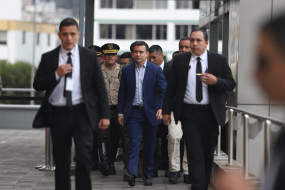 El presidente Daniel Noboa llegó este 22 de noviembre de 2023 para el repaso de lo que será el cambio de mando.