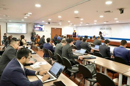 Diligencia. En el piso 11 del Complejo Judicial Norte se formulan cargos por el caso Encuentro.