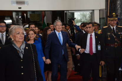 Salida de Guillermo Lasso de la posesión de Daniel Noboa como presidente de la República.