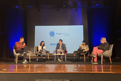 Conferencistas de diferentes partes del mundo ofrecen charlas, talleres y debates que exploran el impacto de la tecnología en la narración de historias