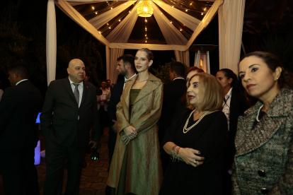 La actual primera dama estuvo presente. En la foto, jungo a Luz Ángela  Melo, represen-tante de Unicef.
