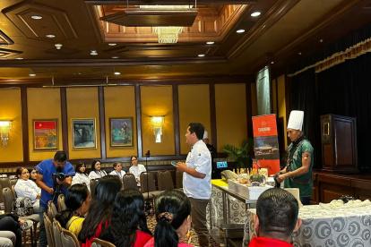 Evento. Cocineros amazónicos dan una clase magistral a chefs de Guayaquil sobre cocina típica de la selva amazónica y lo hacen en el Bankers Club.