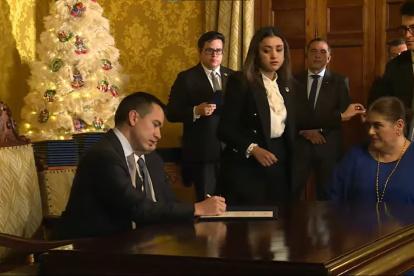 El 23 de noviembre, Mónica Palencia fue designada ministra de Gobierno y del Interior.