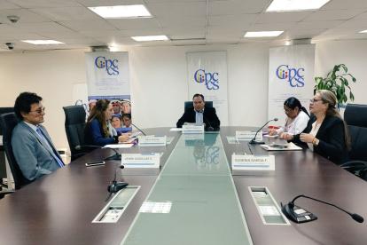 La comisión ciudadana de selección fue disuelta luego de la selección de Mauricio Torres, quien resultó ser el postulante con mayor puntaje (91 sobre 100).