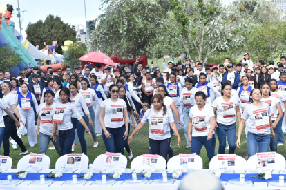 Actividad. Decenas de personas se unieron para orar por los secuestrados por el grupo terrorista Hamas.