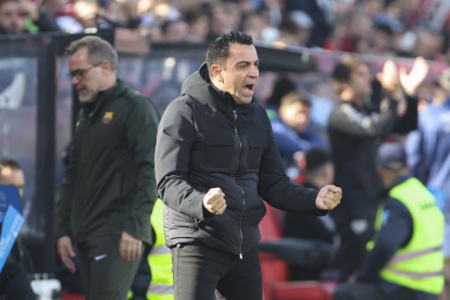 El técnico Xavi Hernández espera que su equipo recupere el buen juego y los goles.