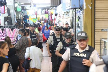El centro de Guayaquil se ha vuelto más peligroso debido a la víspera de las fiestas decembrinas.