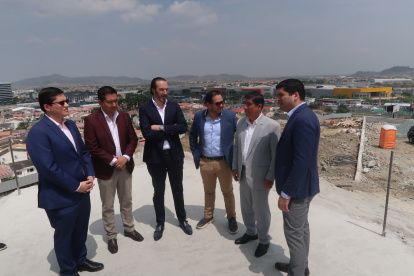 Andrés Hernández, Pedro Tomalá, Joseph Schwarzkopf, Tomas Paris, Wilson Cañizares y Otto Sonneholzner.