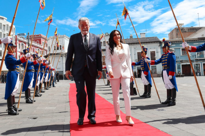 La segundo al mando. La vicepresidenta, que dentro de poco saldrá rumbo a Israel, durante la ceremonia de cambio de mando.