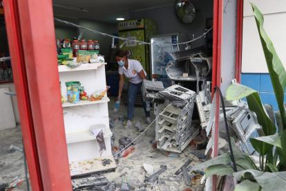 La explosión dejó daños en Gallegos Lara y Portete.