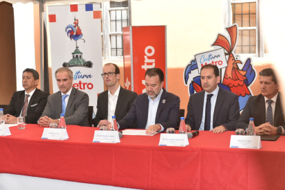 Autoridades Municipales dieron una rueda de prensa previo a la apertura del Metro de Quito