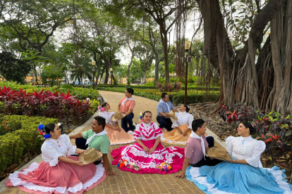 Grupo. Retrovador celebra 37 años de historia folclórica.
