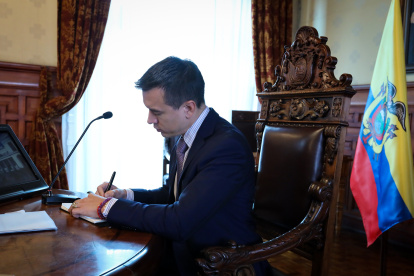 El presidente Daniel Noboa en uno de sus primeros días de gestión.