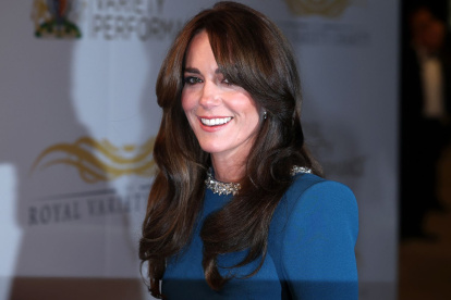 Kate Middleton y su suegro Carlos III están en el ojo del huracán gracias al libro de Omid Scobie.