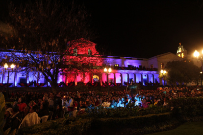 Autoridades nacionales y municipales se unirán al festejo en la Plaza de la Independencia