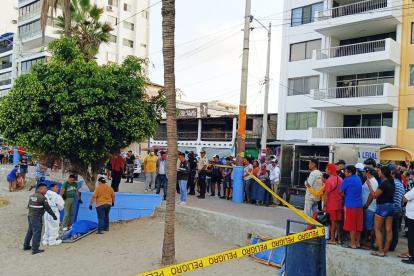 Violencia. El 4 de diciembre, pasadas las 18:00, se cometió el crimen en el malecón, ante los ojos de habitantes, comerciantes y turistas.