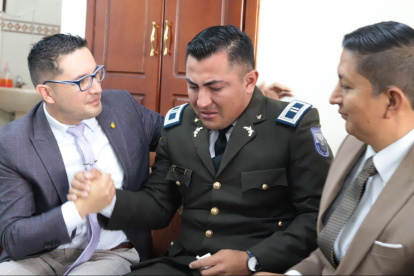 El Tribunal de Garantías Penales de Cotopaxi dicta sentencia favorable al Tnte. Francis Alexander Vivas.