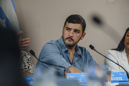 Acto. La sesión estuvo presidida por Aquiles Álvarez, alcalde de Guayaquil.