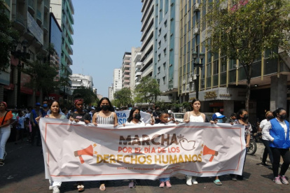 Marcha. La organiza el Comité Permanente por la Defensa de los DD. HH.