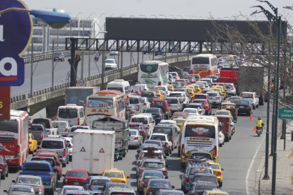 A causa de la acción interinstitucional el tráfico se congestionó en el acceso y la salida de Durán