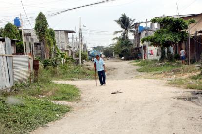 DIRIGENTES DE LAS COOPERATIVAS  EL EJERCITO LOS HELECHOS Y PRIMAVERA 1 DE DURAN INTENTAN UNIR FUERZAS POR LA SEGURIDAD PERIODISTA : PAMELA VERA FECHA : 06/12/2023 Agencia (ag-extra)
