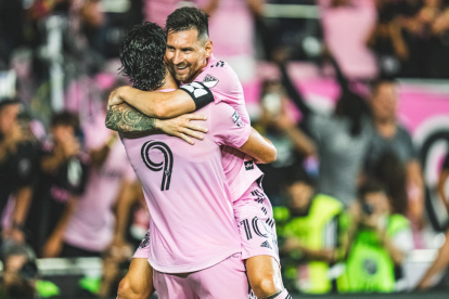 Leonardo Campana y Messi serán parte de los amistosos