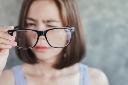 Descubre cómo incorporar este superalimento en tu dieta diaria para preservar la salud de tus ojos.