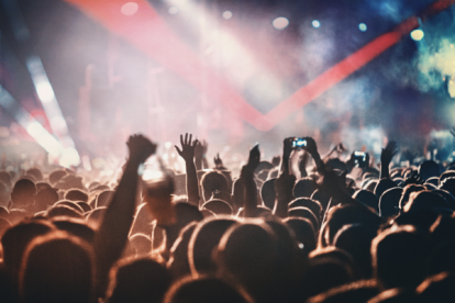 El escenario musical ecuatoriano se prepara para recibir el nuevo año con una explosión de ritmos y emociones.