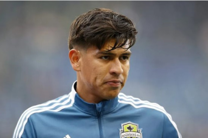 Xavier Arreaga estará una temporada más en la MLS