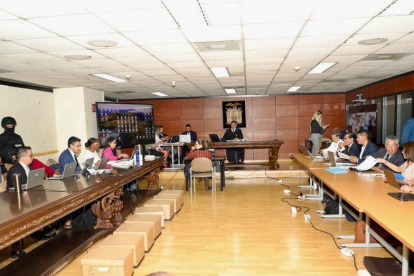 Instalación de la audiencia de formulación de cargos contra 31 detenidos por su presunta participación en el delito de delincuencia organizada.