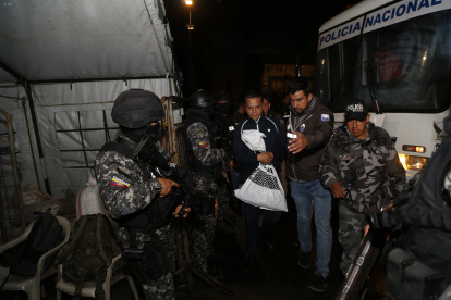 Detenido. El presidente del Consejo de la Judicatura, Wilman Terán, es conducido a la Cárcel 4 de Quito luego de confirmarse su orden de detención.