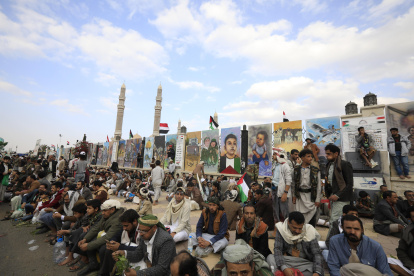 Protesta de yemeníes en Sana en apoyo al pueblo palestino el 15 de diciembre de 2023.