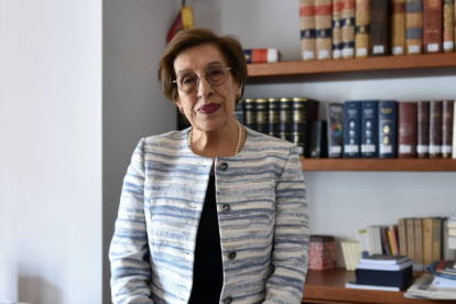 La galardonada doctora en educación lamenta que los institutos de educación a nivel nacional tienen problemas con las enseñanzas del español