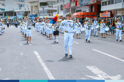 Los estudiantes le rindieron honores al balneario, el día de su aniversario.