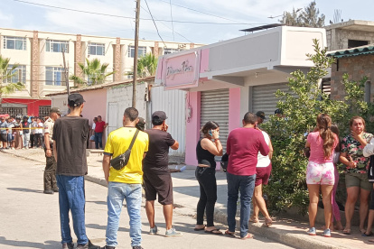 El policía había acudido a visitar a sus familiares en la península