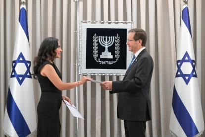 La vicepresidenta/ embajadora presentó sus cartas credenciales ante las autoridades de Israel.