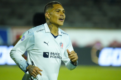 Paolo Guerrero jugó un semestre en Liga y quedó campeón en dos torneos