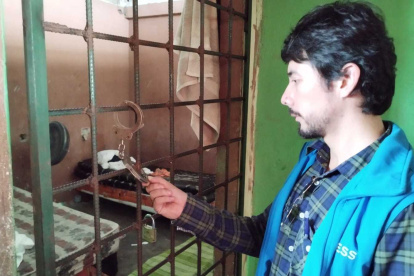 Situación. Funcionarios de Acess llegan a centros con resguardo policial.