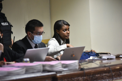 La fiscal Diana Salazar participa de audiencia en el caso Metástasis.