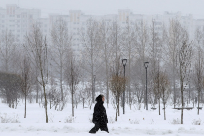 Moscú vive la mayor nevada en casi 150 años