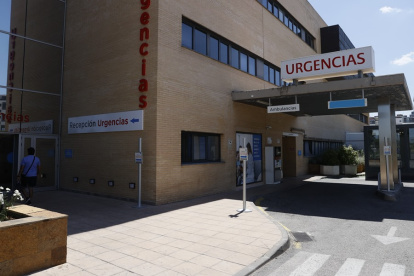 Imagen de archivo de la entrada de Urgencias de un hospital de Madrid