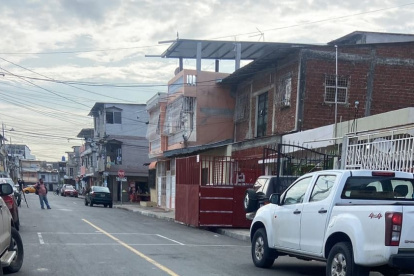 El hecho se registró en las calles Sedalana y Leonidas Plaza, en el suroeste de Guayaquil.