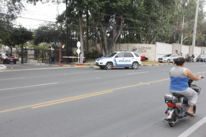 Imagen referencial de una de las urbanizaciones que se encuentran en vía a la costa.