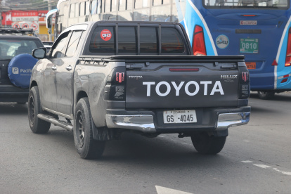 Un vehículo con las placas adulteradas circulaba sobre la vía a Daule.