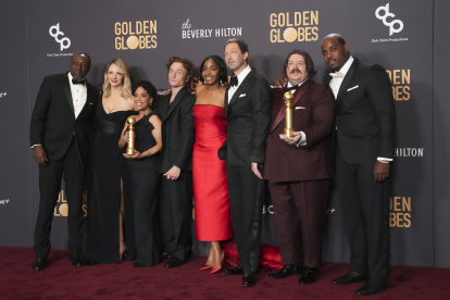 "The Bear" gana el Globo de Oro a mejor serie de comedia o musical.