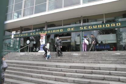 Funciones. La flamante autoridad del IESS dejó el cargo a pocos días de haberlo asumido.