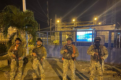 Los atentados iniciaron la noche del 8 de enero de 2024 en Esmeraldas, ciudad que se encuentra militarizada por el estado de excepción