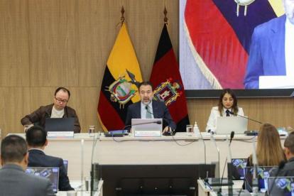 Pabel Muñoz, alcalde de Quito, prepara una resolución