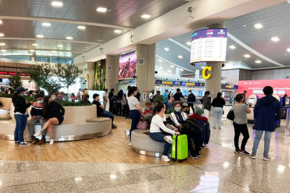 La DGAC dispuso a los operadores aeroportuarios que fortalezcan los controles de acceso.